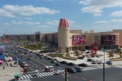 �Ե��������������ó�ױ������̶ȴ�Ϊ��ߣ�������ע����ó��Ӫ��1200��ҡ���������300��ң����г��ɹ���ʽ�ӵ�ʯ�Ÿ�ͨ�س�����ó���ﳬ5000��Ԫ��